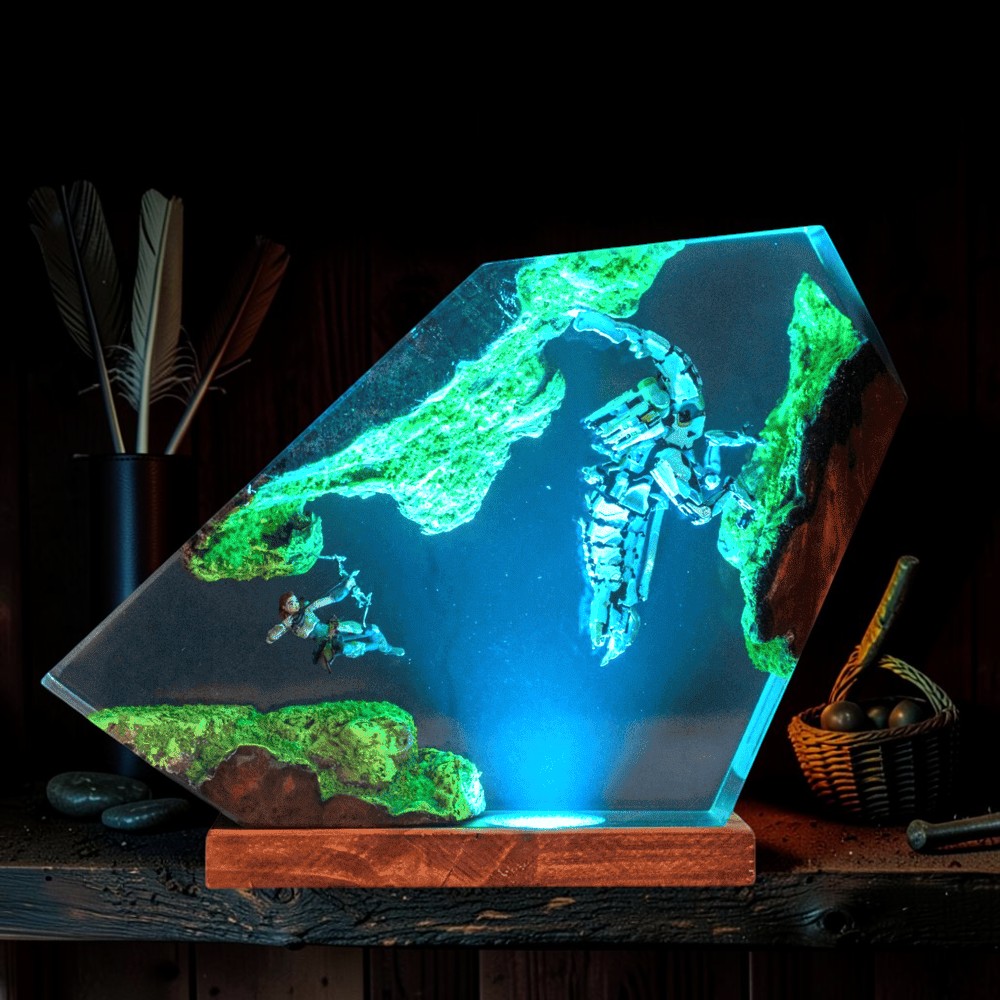 Handcrafted Horizon Zero Dawn Lamp: Aloy vs. Machine Resin Art - Image 2