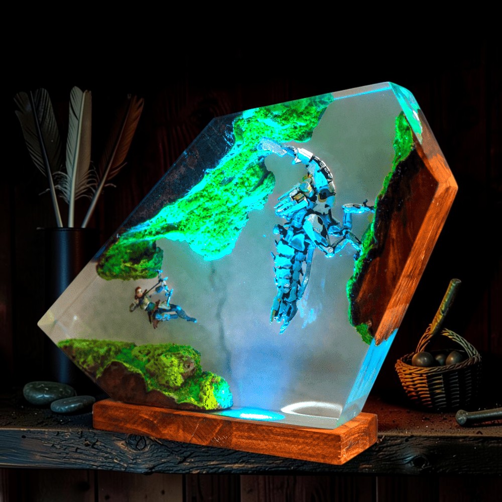 Handcrafted Horizon Zero Dawn Lamp: Aloy vs. Machine Resin Art - Image 4