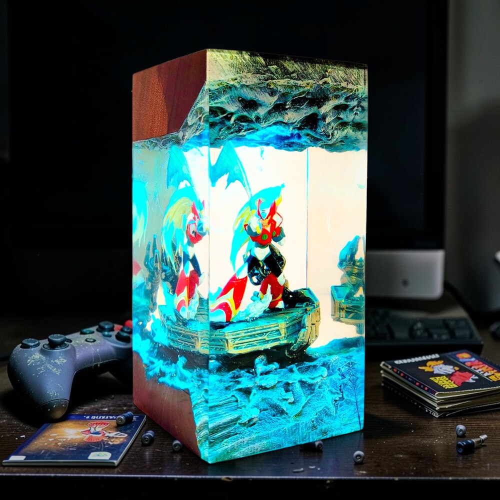 Mega Man Zero lamp decor