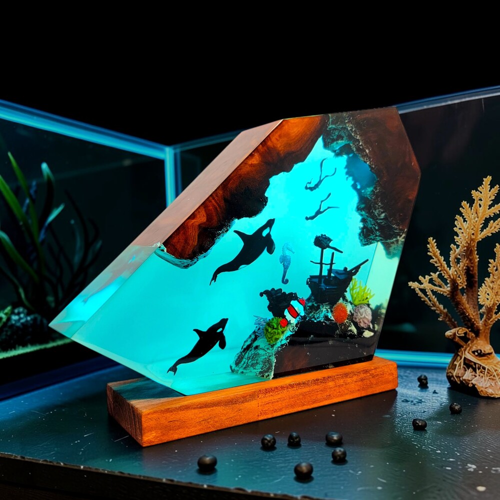 ocean whale 3d table lamp