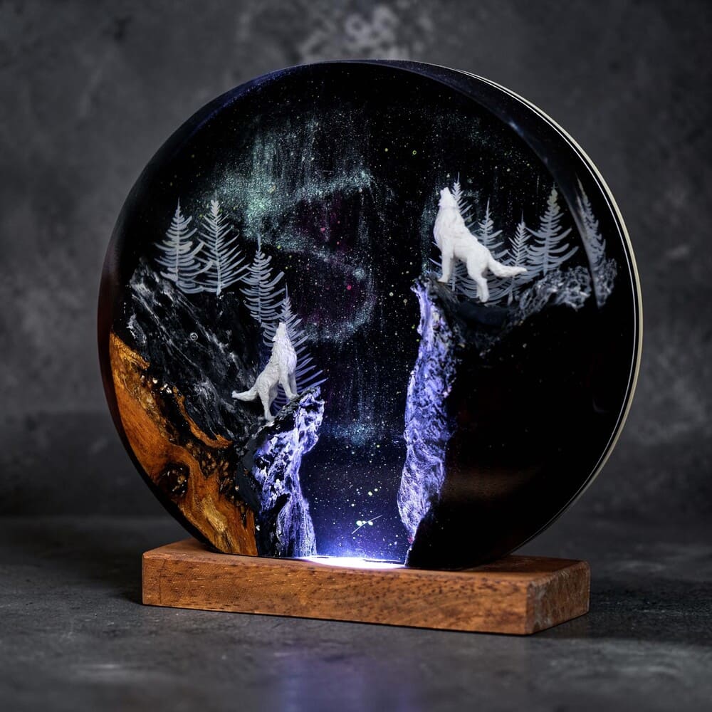 wolf lamp purple 2