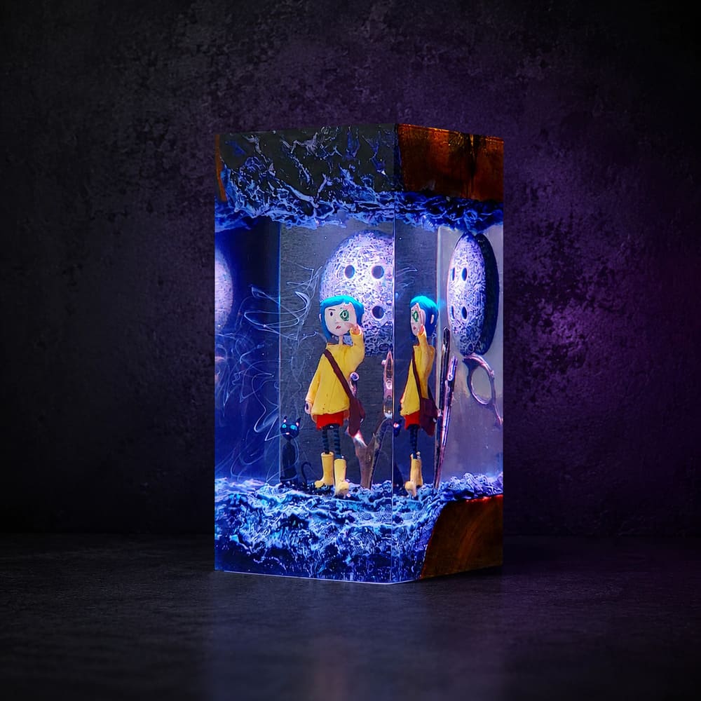Handmade Coraline lamp - main image